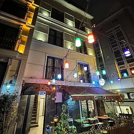 Отель Galata Apple