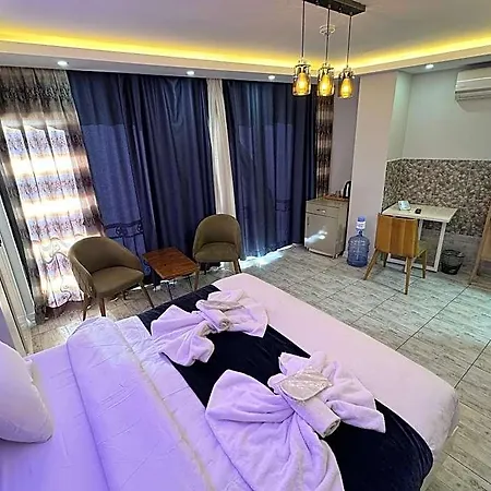Galata Apple 3*