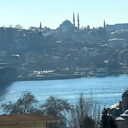 Galata Apple 3*